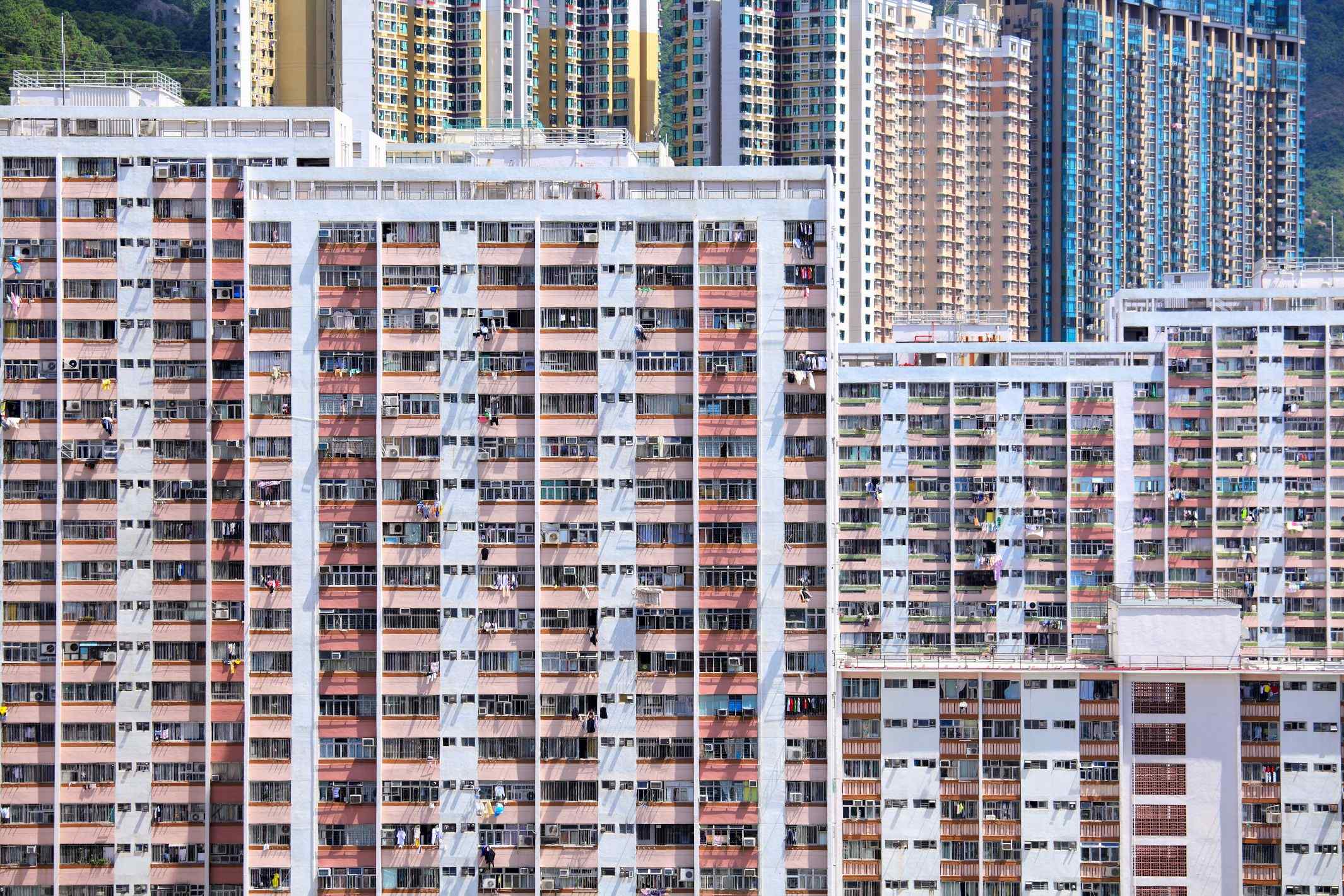 real-estate-in-hong-kong-2022-12-15-22-10-04-utc.jpg